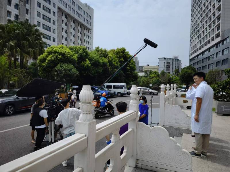 南长区广告片拍摄公司低成本实现高规格制作的诀窍